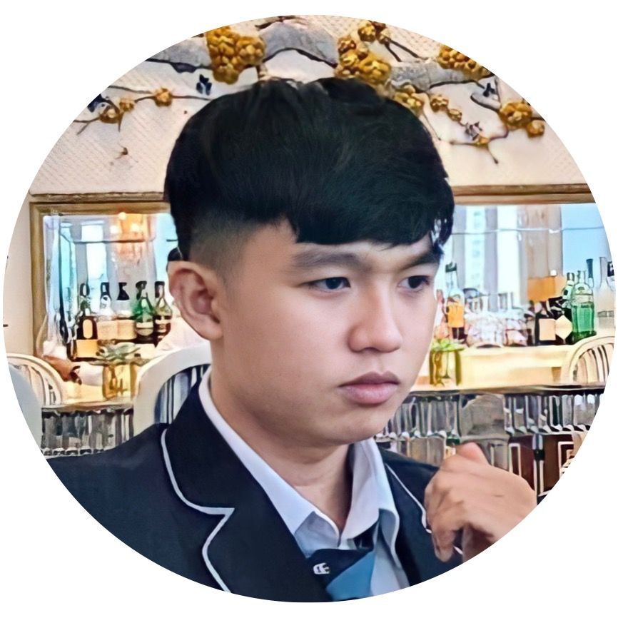 Portrait of Vinh Tech Review
